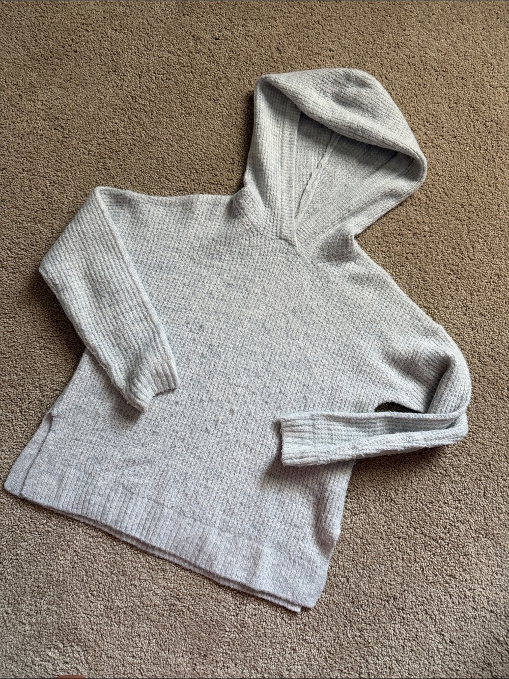 Girl’s Light Gray 1/4 Zip & Cozy Hooded Sweater lot - size small - Picture 4 of 5